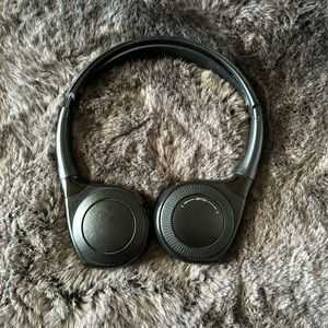 Honda Pilot Rear Entertainment headphones.  These came from a 2018 Honda Pilot.